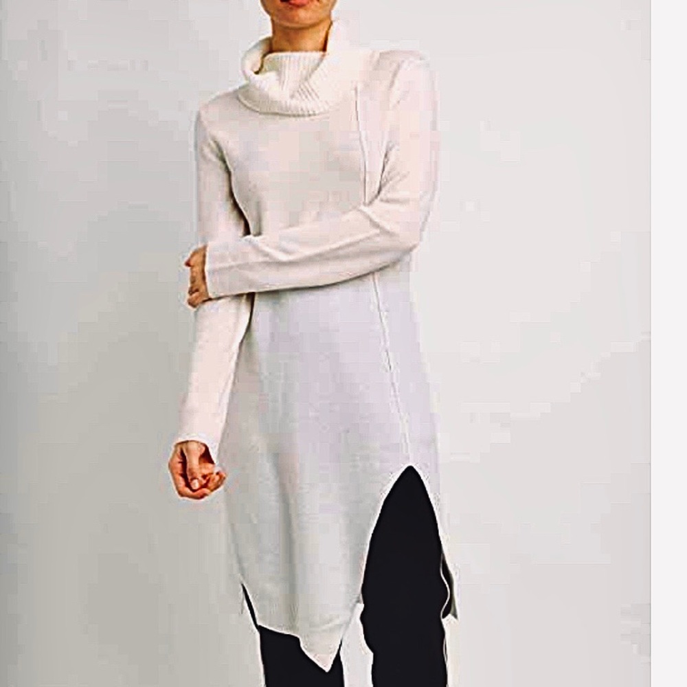 NHBT Inhabit Cashmere Blend Asymmetrical T…